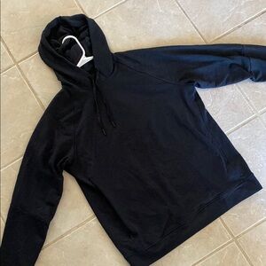 Lululemom Men’s Black Hoodie